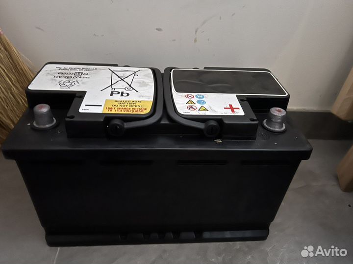 Аккумулятор на Jeep Grand Cherokee WK2 ориганал