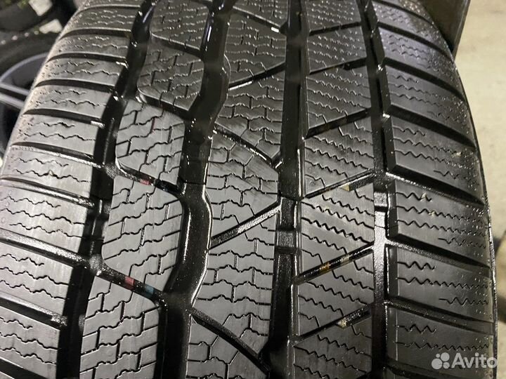 Continental ContiWinterContact TS 830 P 255/35 R19 96V