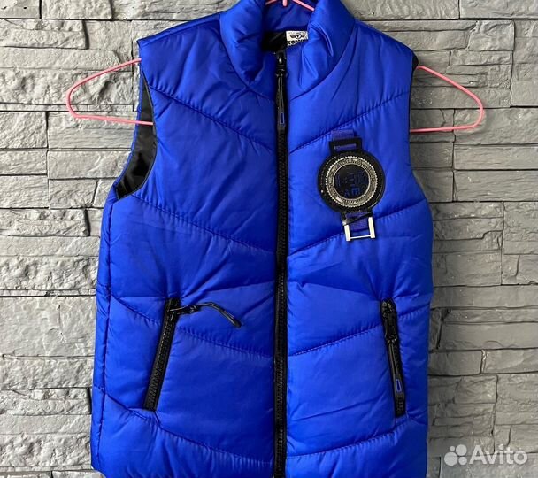 Костюм тройка новый