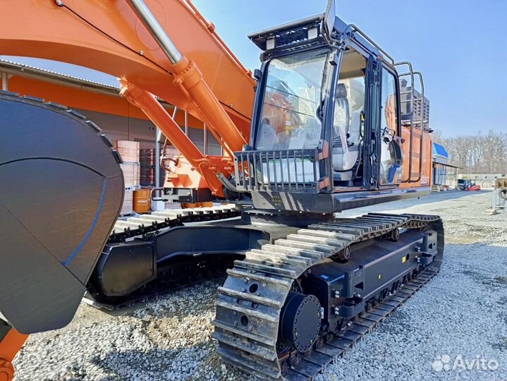 Гусеничный экскаватор Hitachi ZX520LCH-6A, 2023