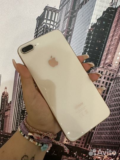 iPhone 8 plus 64gb