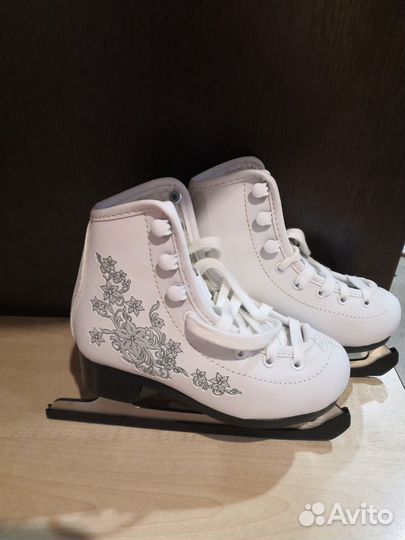 Коньки новые