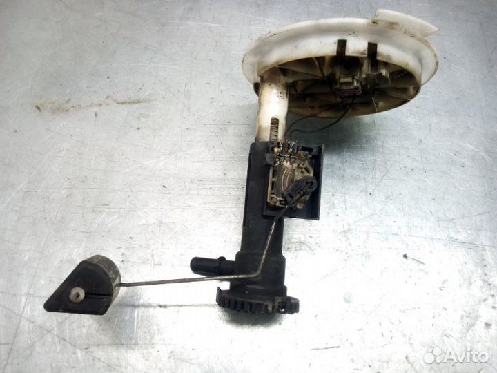 Датчик уровня топлива Cadillac Cts 2010