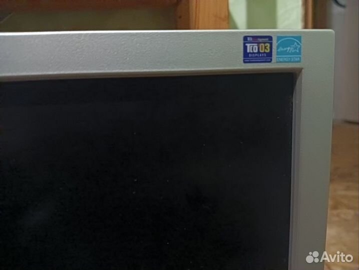 Монитор Samsung Syncmaster 923nw