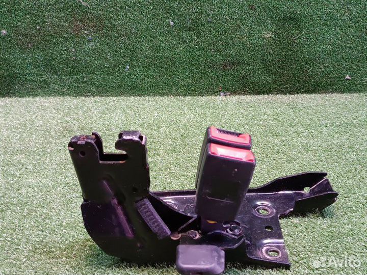 Кронштейн задний Volkswagen Touareg 1 GP 2002-2010