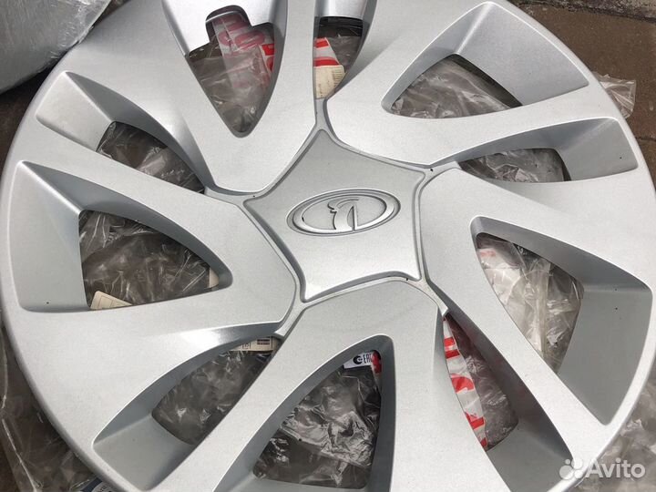 Колпаки по штучно LADA lux R14