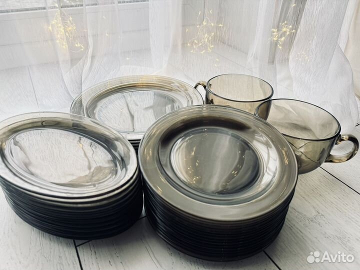 Сервиз посуда тарелки