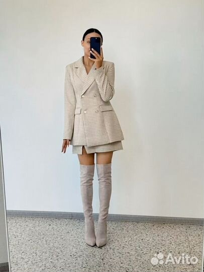 Костюм приталенный жакет+юбка