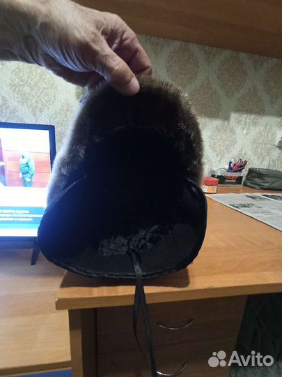 Мужская шапка