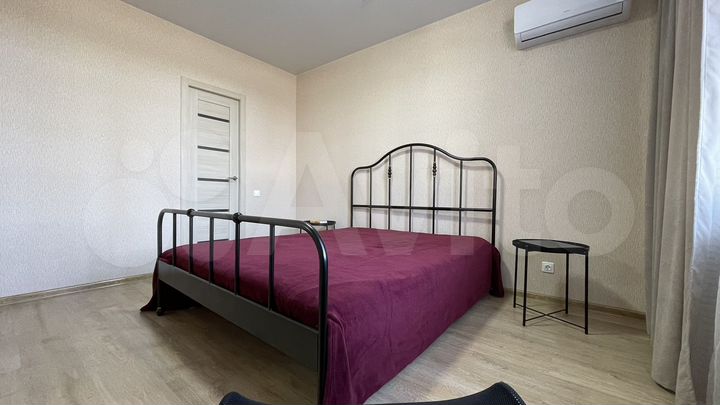2-к. квартира, 49 м², 1/4 эт.