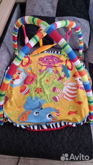 Развивающий коврик