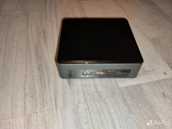 Intelnuc 8 i5 bek2