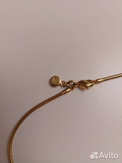 Украшение на шею