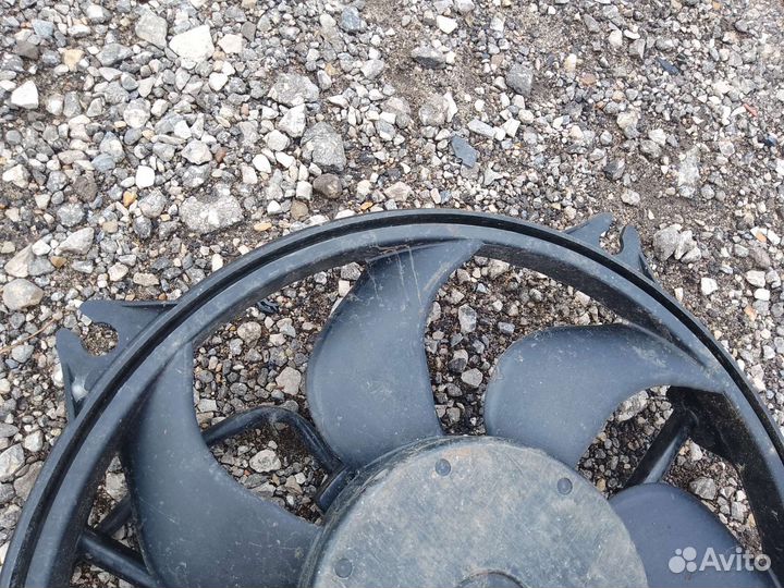 Вентилятор радиатора Citroen C4 B7