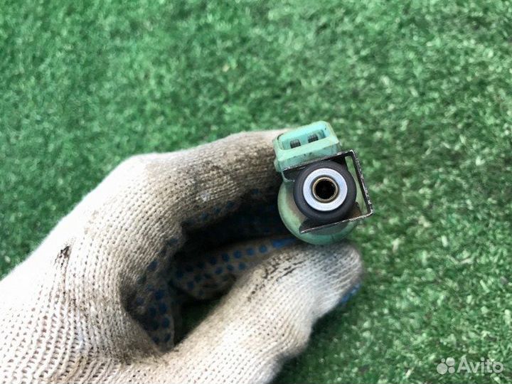 Форсунка Bmw 5 E39 2.0 M52 (2000CC / 110KW)