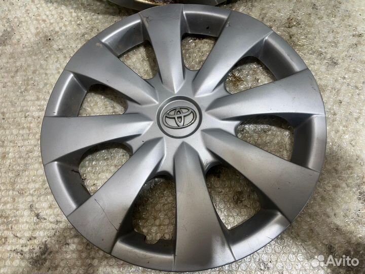 Колпаки Toyota R15