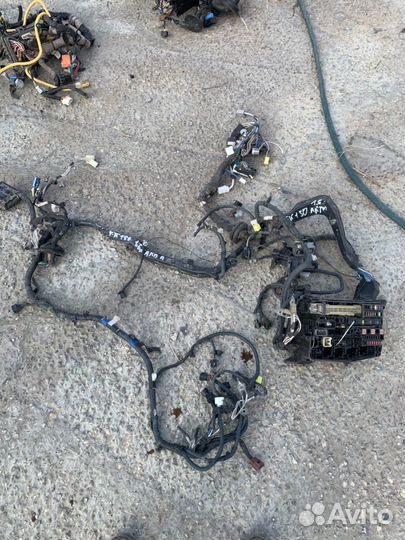 Проводка капотное Тойота Корола 150 1.6 АКПП