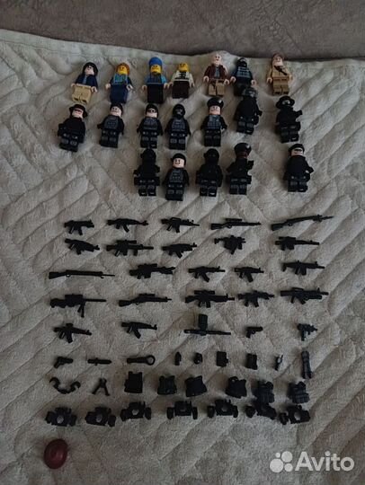 Лего оружие и человечки