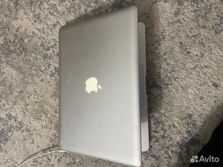 Apple MacBook Pro 13 2011, i5, 2,4