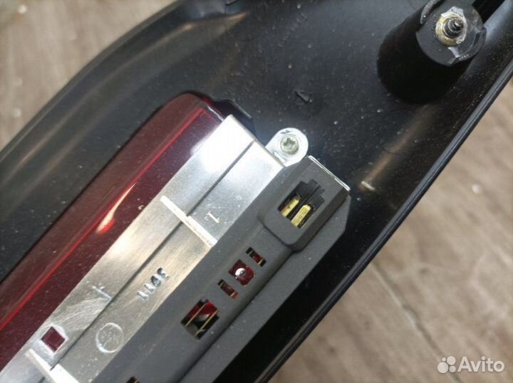 Стоп-сигнал крышки багажника Ford Ka хетчбэк 3дв