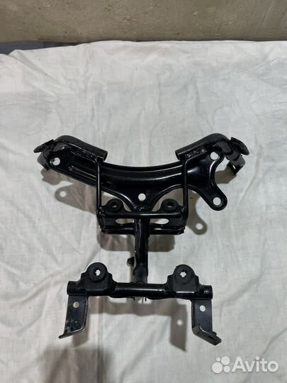 Паук Suzuki SV400 /650S