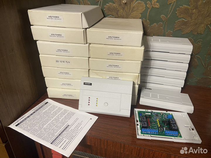 Приемник альтоника RR-701R15/4