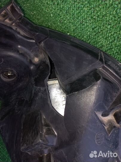 Фары Nissan x trail t31