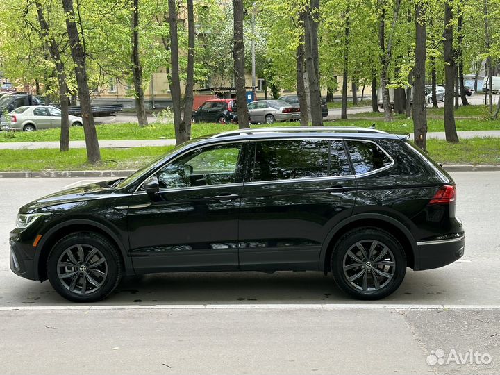 Volkswagen Tiguan 2.0 AMT, 2022, 11 500 км