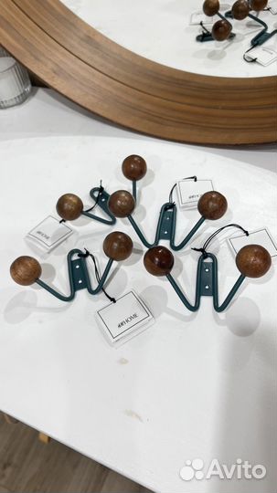 Крючок настенный h&m home