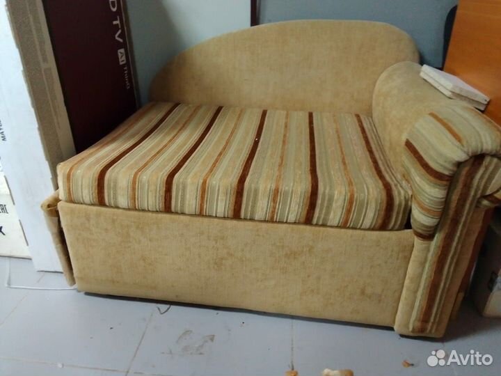 Продам диван бу в хорошем состоянии