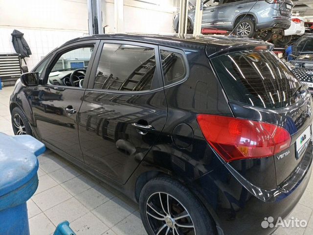 Kia Venga 1.6 AT, 2013, 125 000 км