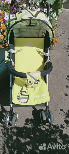 Прогулочная коляска трость