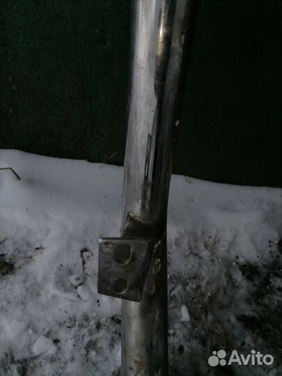 Защита заднего бампера на внедорожник