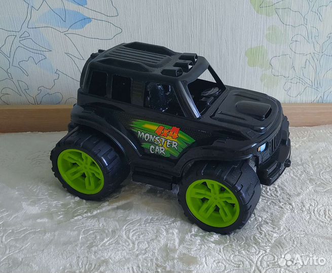 Машинки 5 шт