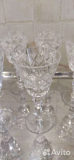 Бокалы, фужеры, рюмки
