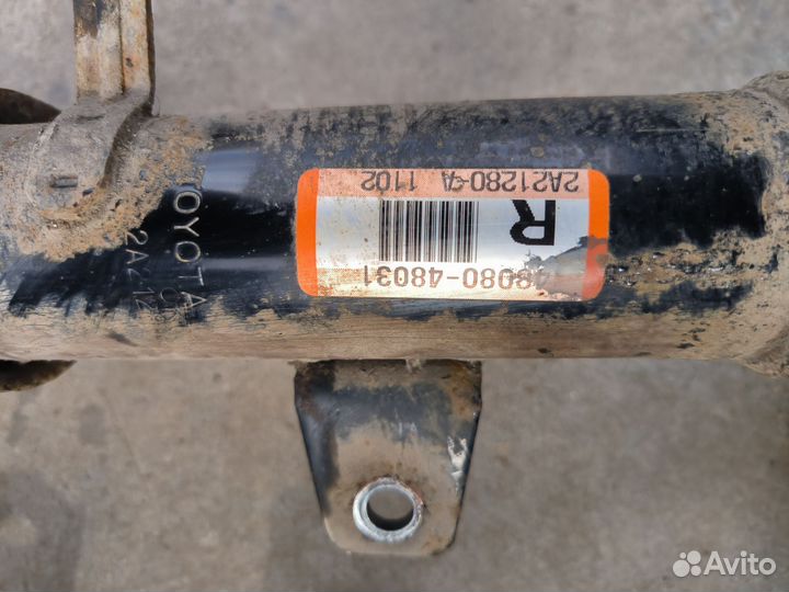 Стойки пневмоподвески на lexus RX2