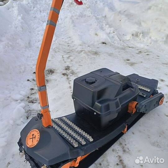 Мотосноутборд