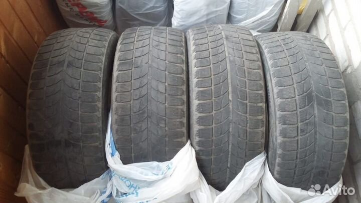 Bridgestone Blizzak WS-60 205/55 R16