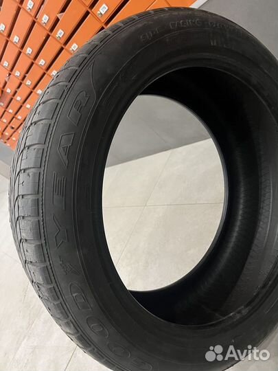 Goodyear Eagle F1 Asymmetric 275/45 R21