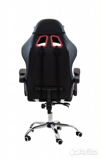 Игровое компьютерное кресло