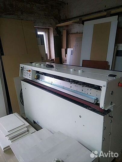 Кромкооблицовочный станок scm
