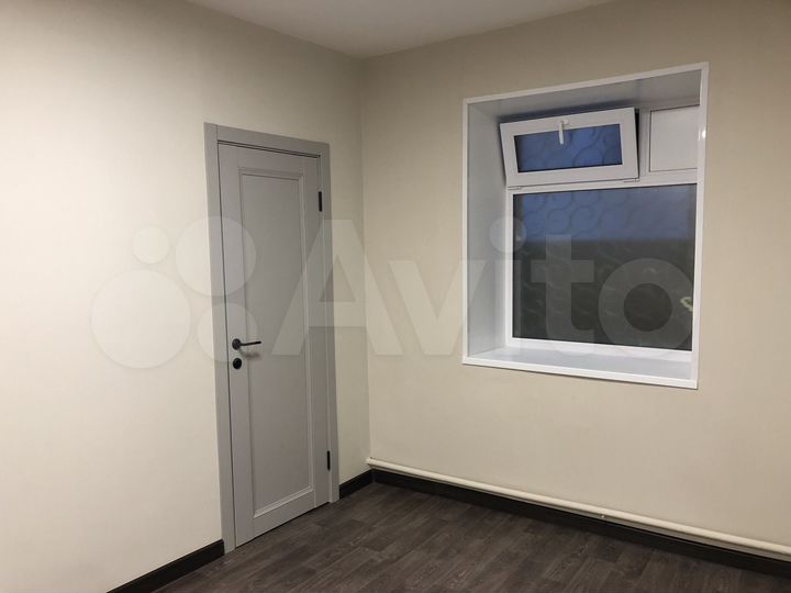 Офис 31м² с отд. входом, санузлом