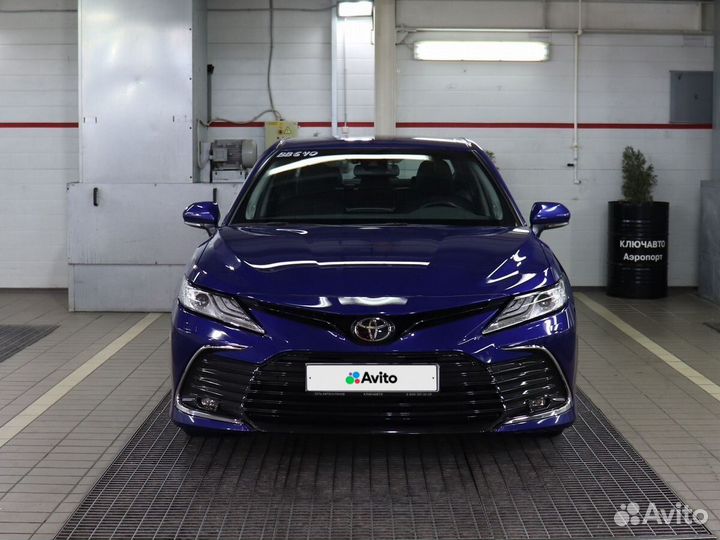 Toyota Camry 2.5 AT, 2021, 12 000 км