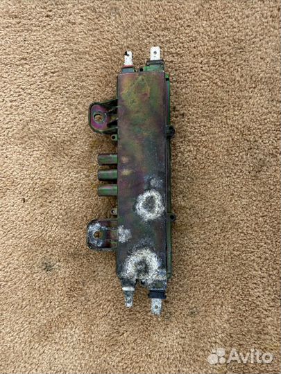 Усилитель антенны правый Порше Кайен 955/957