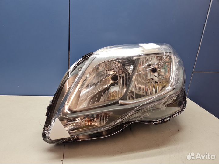 Фара левая Mercedes GLK-klasse X204 2008-2015