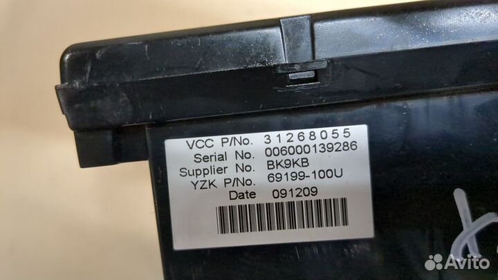 Дисплей компьютера Volvo C30, 2010