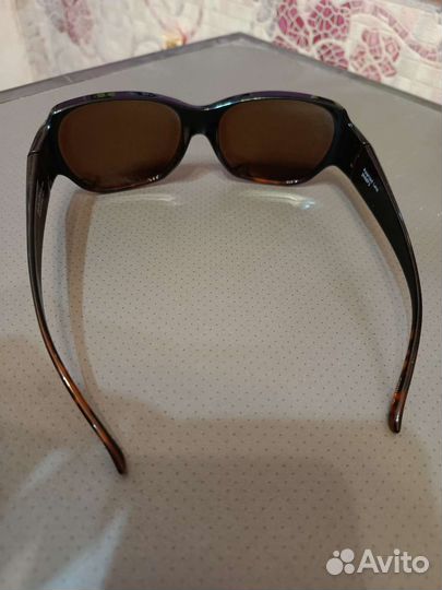 Солнцезащитные очки женские