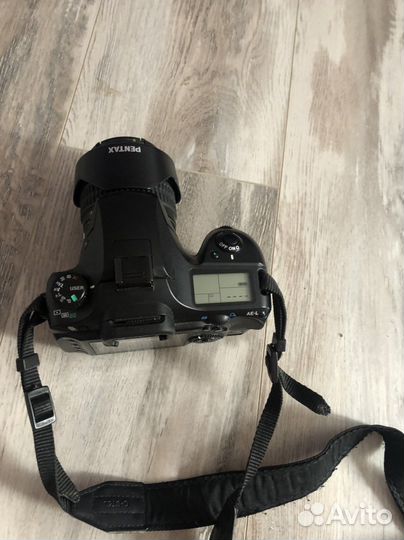 Зеркальный фотоаппарат