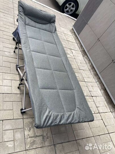 Раскладушка с матрасом новая с чехлом