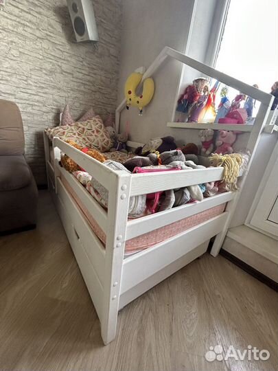 Кровать детская от 3 лет домик с матрасом